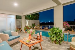 Staymaster Agua de Marra 2BR Lake View Pool, Goa