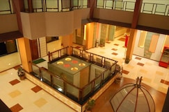 Hotel Sunshine, Valsad