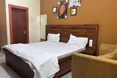 16B Galaxy Homestay, Greater Noida