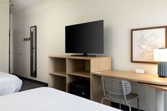 Spark by Hilton Savannah Airport, Chatham