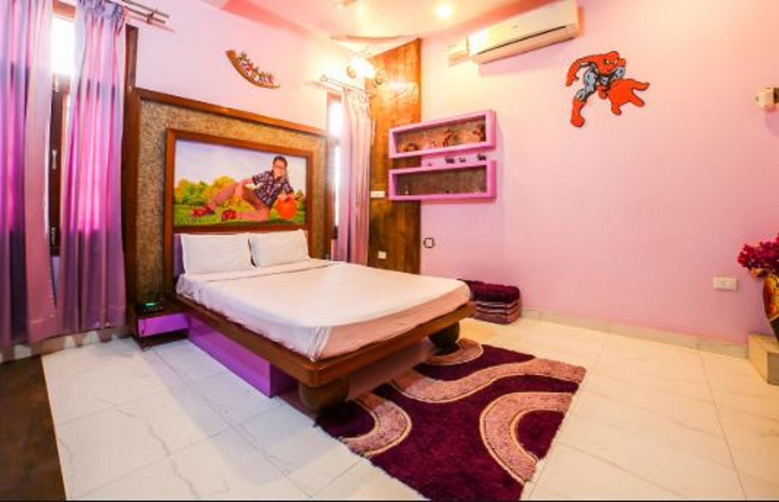 aryawat guest house - Tap to explore photos