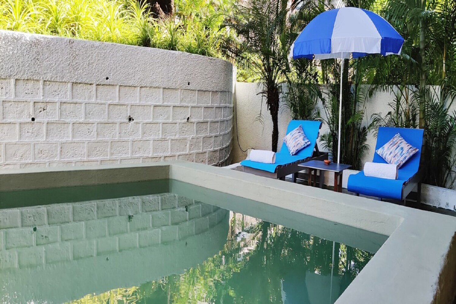 Eros Stays-Premium 3 BHK Duplex Pool Apartment - Tap to explore photos
