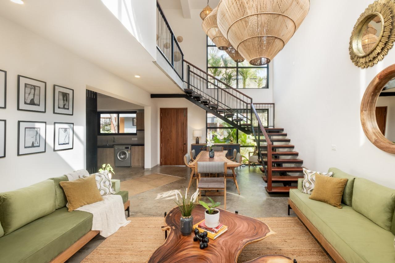 3BHK Villa With Private Pool & Concierge in Assagao - Tap to explore photos