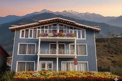 Hotel Castle Rock (Riverside Paradise), Pahalgam