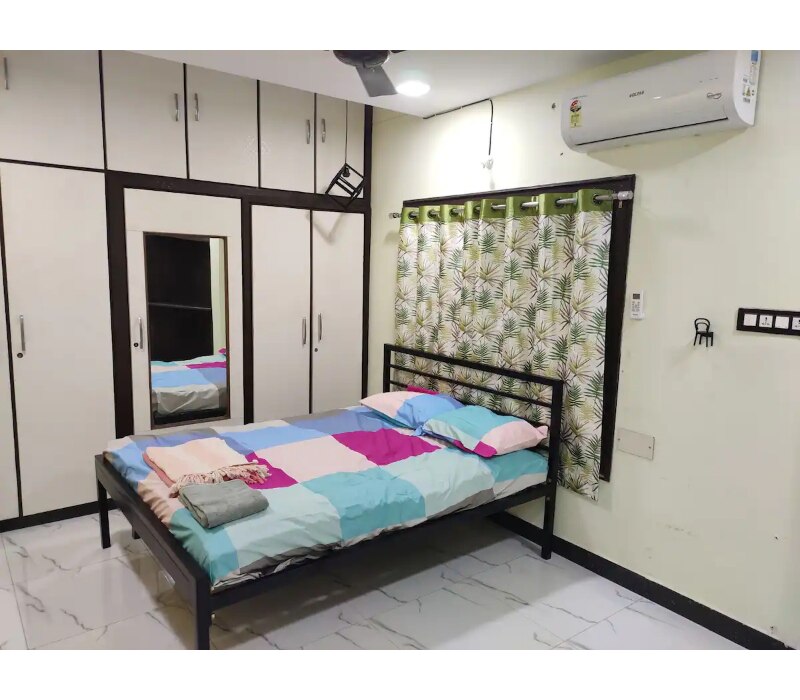 Entire 3 Bhk Duplex house with terrace garden - Tap to explore photos