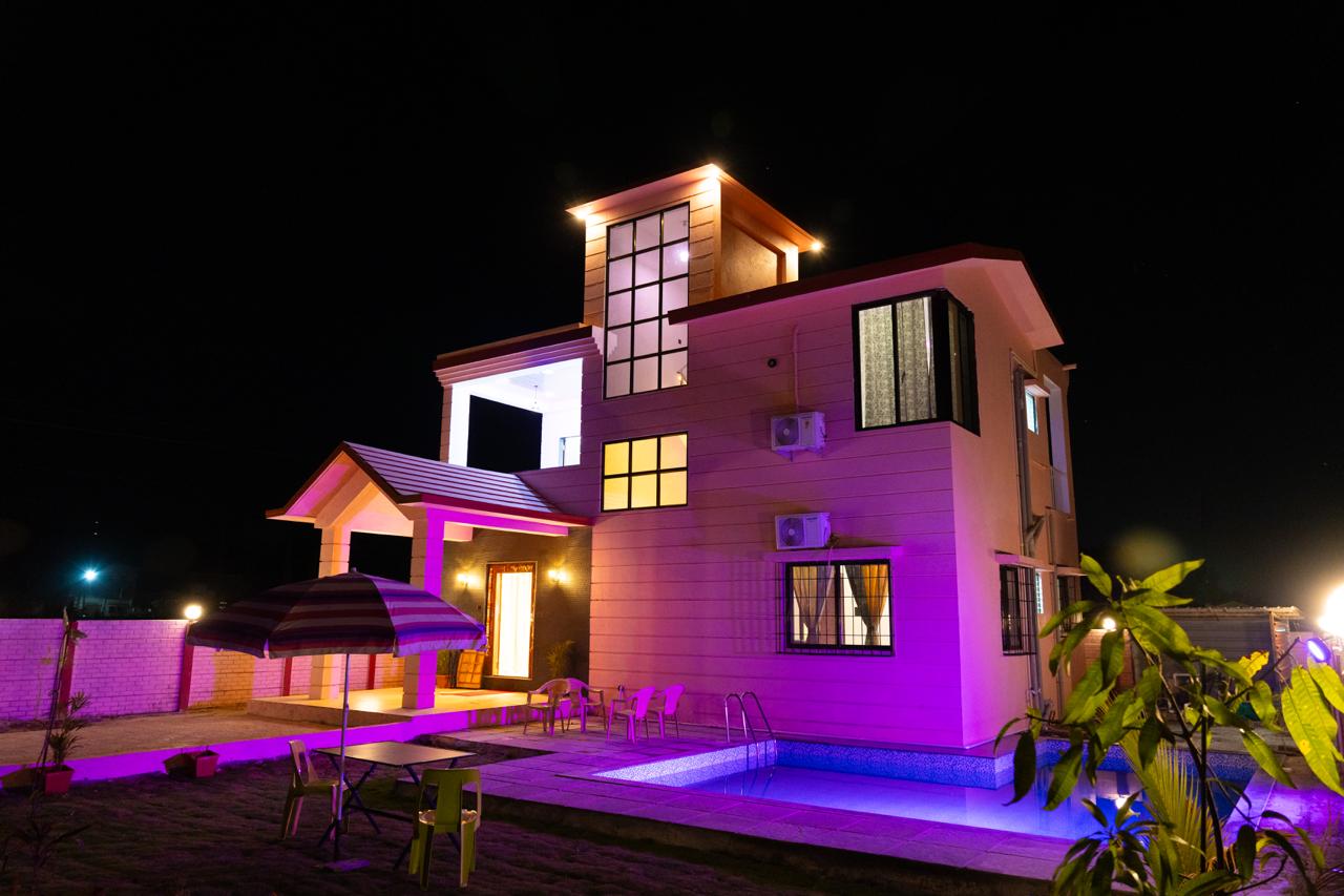 Vira villa - Tap to explore photos