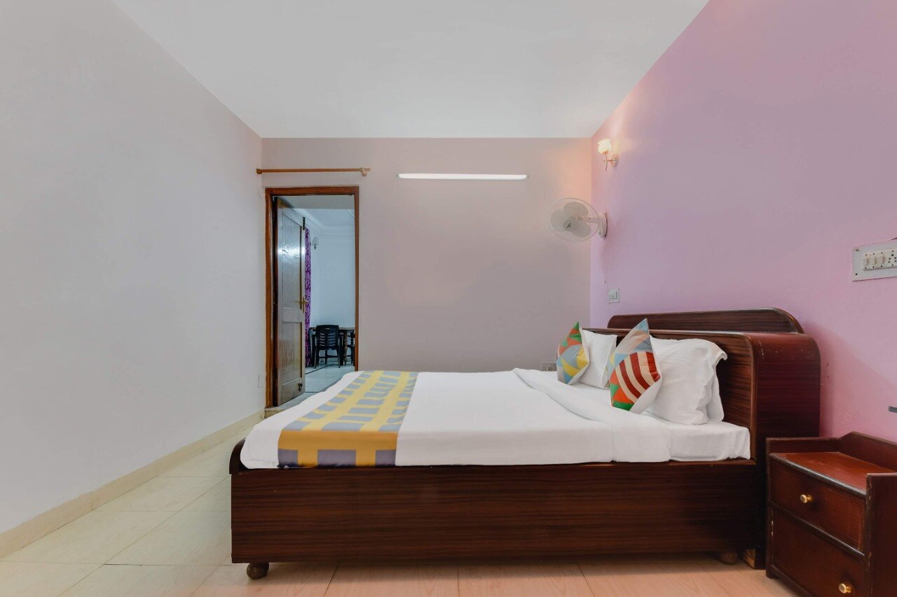 Skyline Homestay - 4 Bedroom Stay - Tap to explore photos