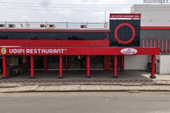 HOTEL HIGHWAY INN, Gandhidham