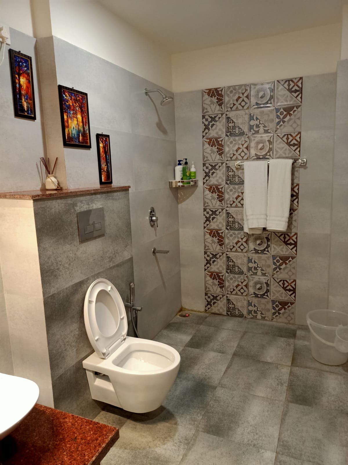 Shubham Homestays - Tap to explore photos