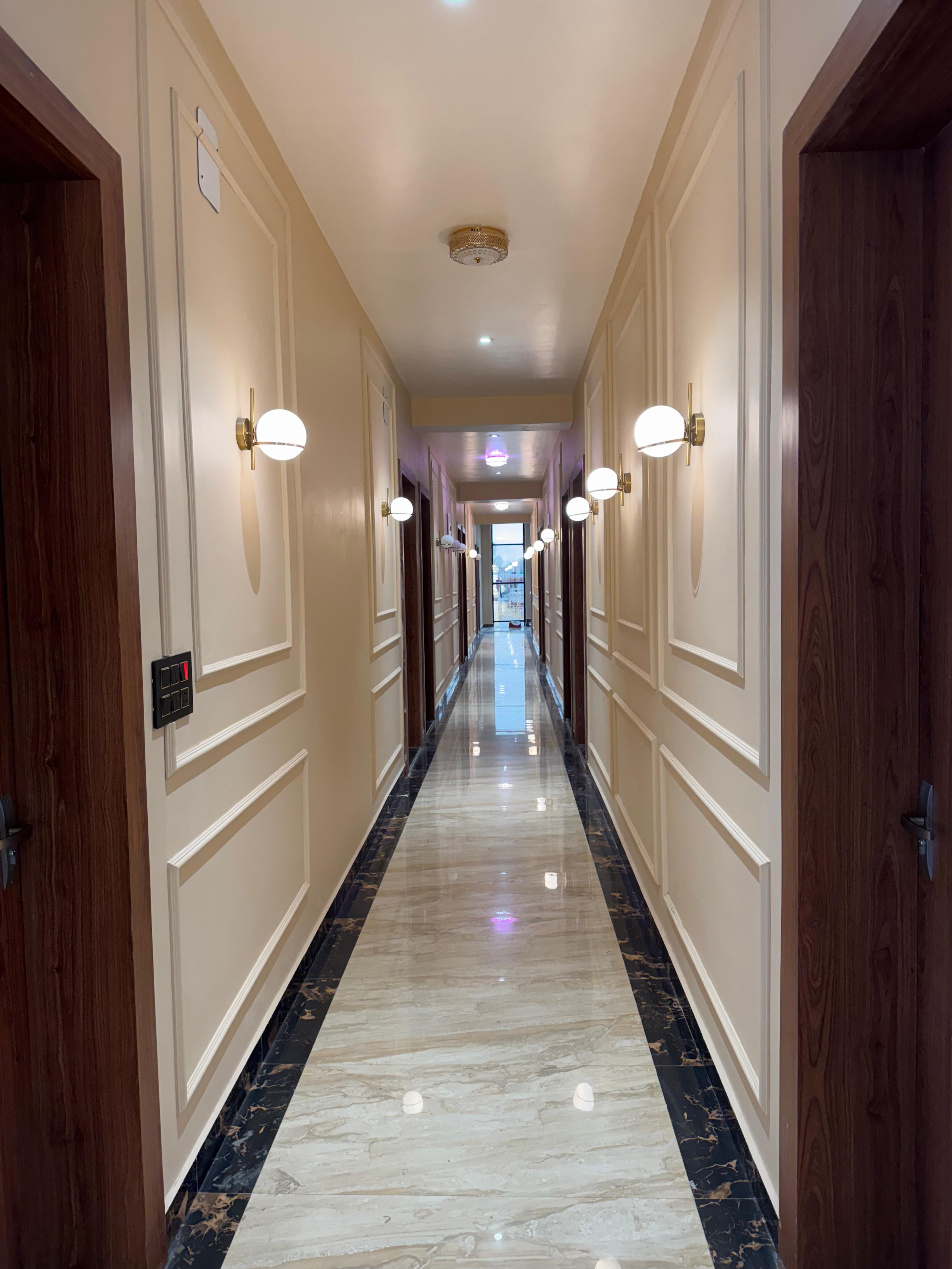 Arihant Continental Resort - Tap to explore photos