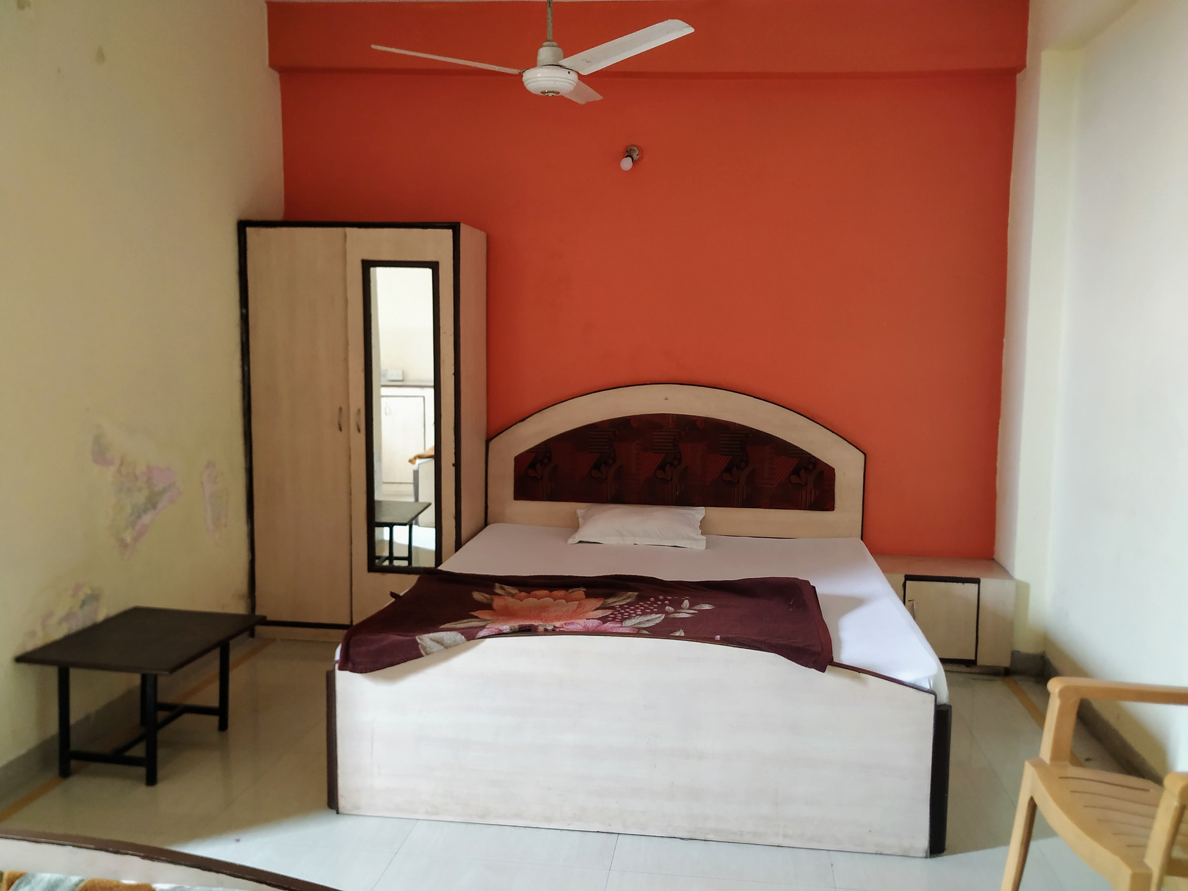Hotel Magan Palace - Tap to explore photos