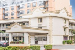 Days Inn by Wyndham Arlington Pentagon, Arlington