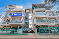 FabHotel High Five, Goa