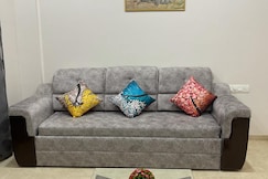 NASHVILLE - APARTMENT WITH MODERN AMENITIES, Nashik