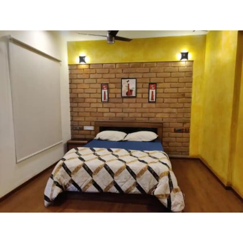 4BHK Large Villa Near Airport - Tap to explore photos