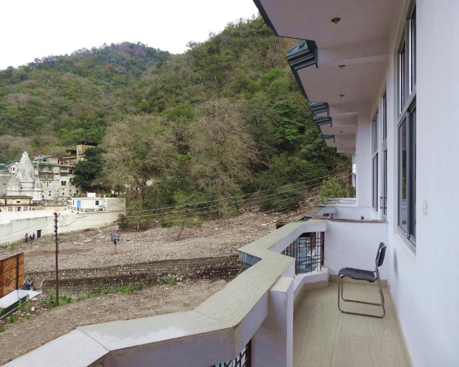 Manikut parvat homestay - Tap to explore photos