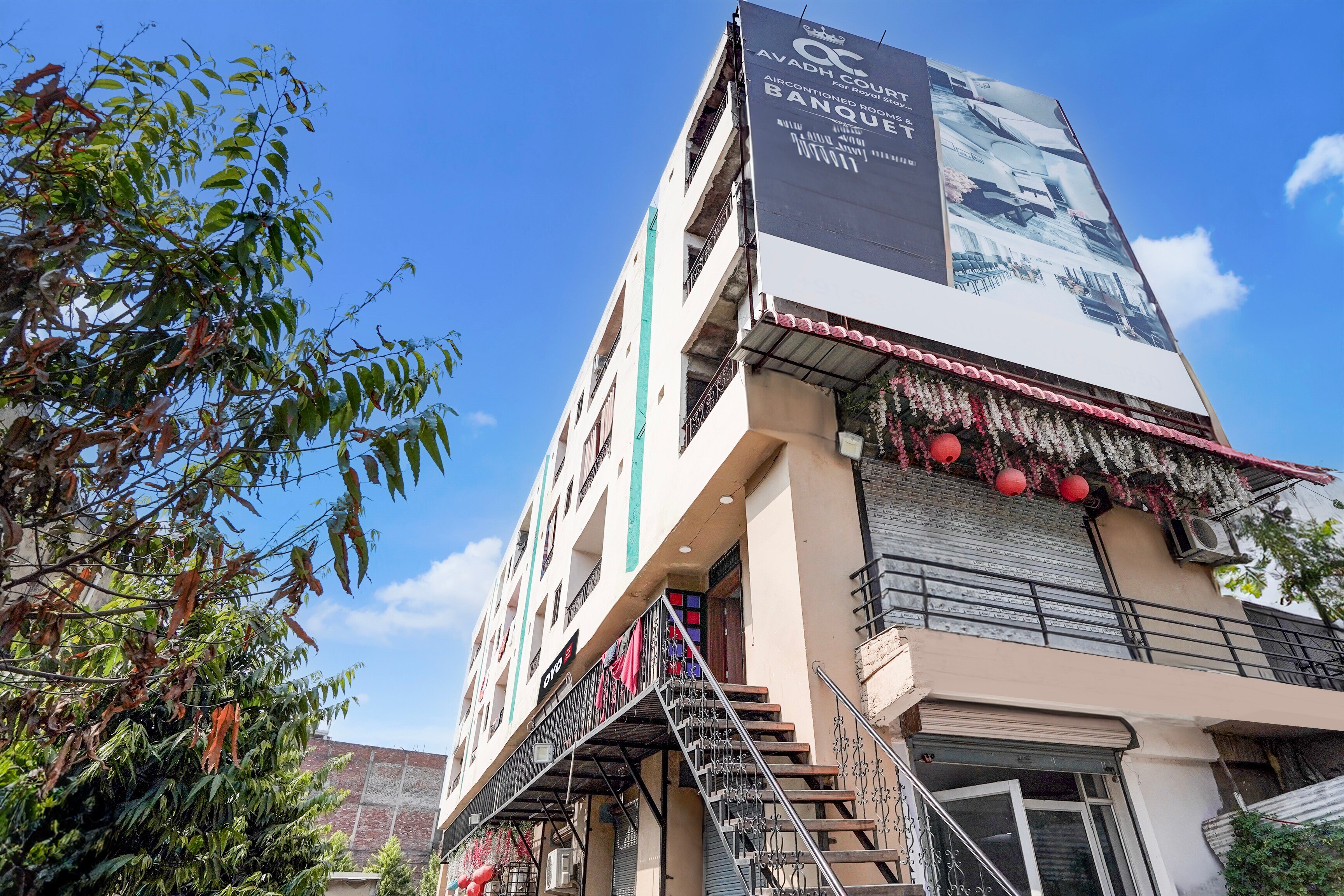 Hotel O Awadh Court - Tap to explore photos