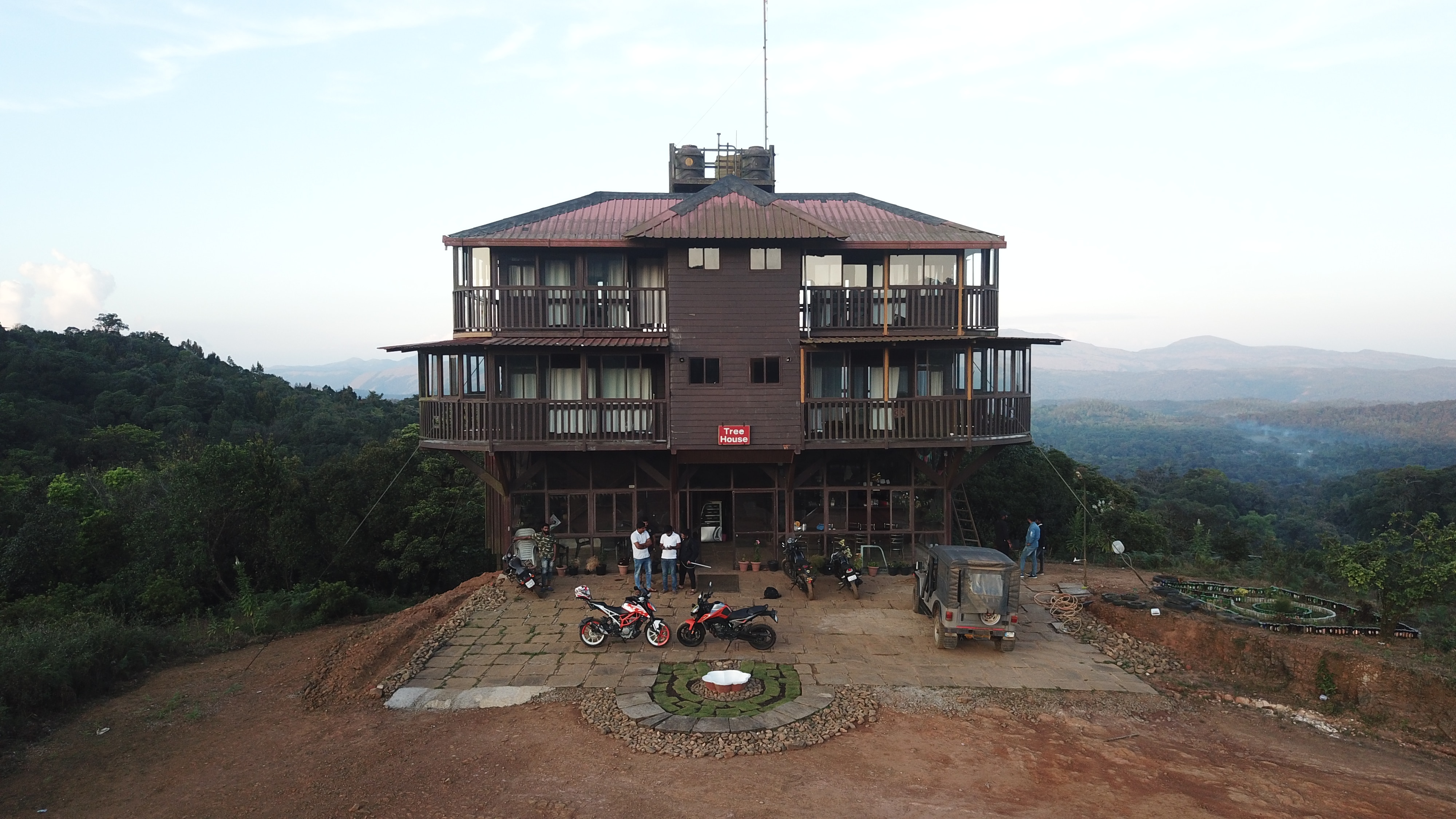 Treehouse Tree house Price, Address & Reviews