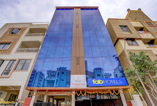 FabHotel Royal Inn NS - Taluka