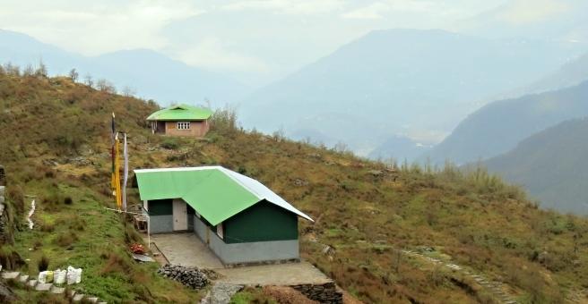 Zuluk Sojourn Homestay - Tap to explore photos