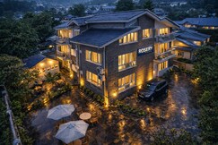 Rosery - The Luxary  Stay, Srinagar