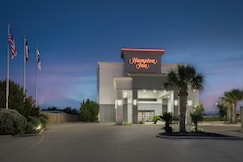 Hampton Inn Pleasanton, Bee