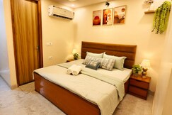 The Cozy Abode 1BHK Near Metro Golf Course Rd, Gurgaon