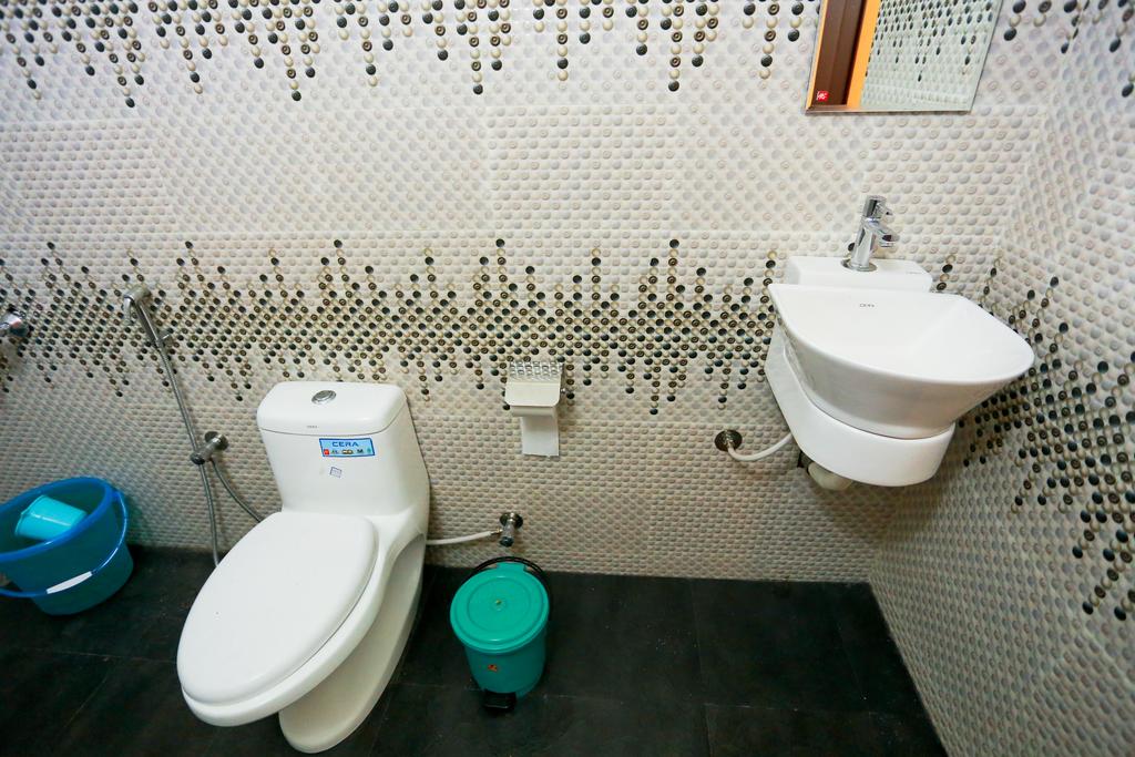 Marari Charlys Homestay - Tap to explore photos