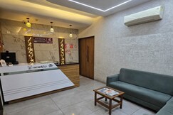 HOTEL SARVOTTAM, Surat