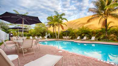 Best Western Plus Miami-Doral/Dolphin Mall - Tap to explore photos