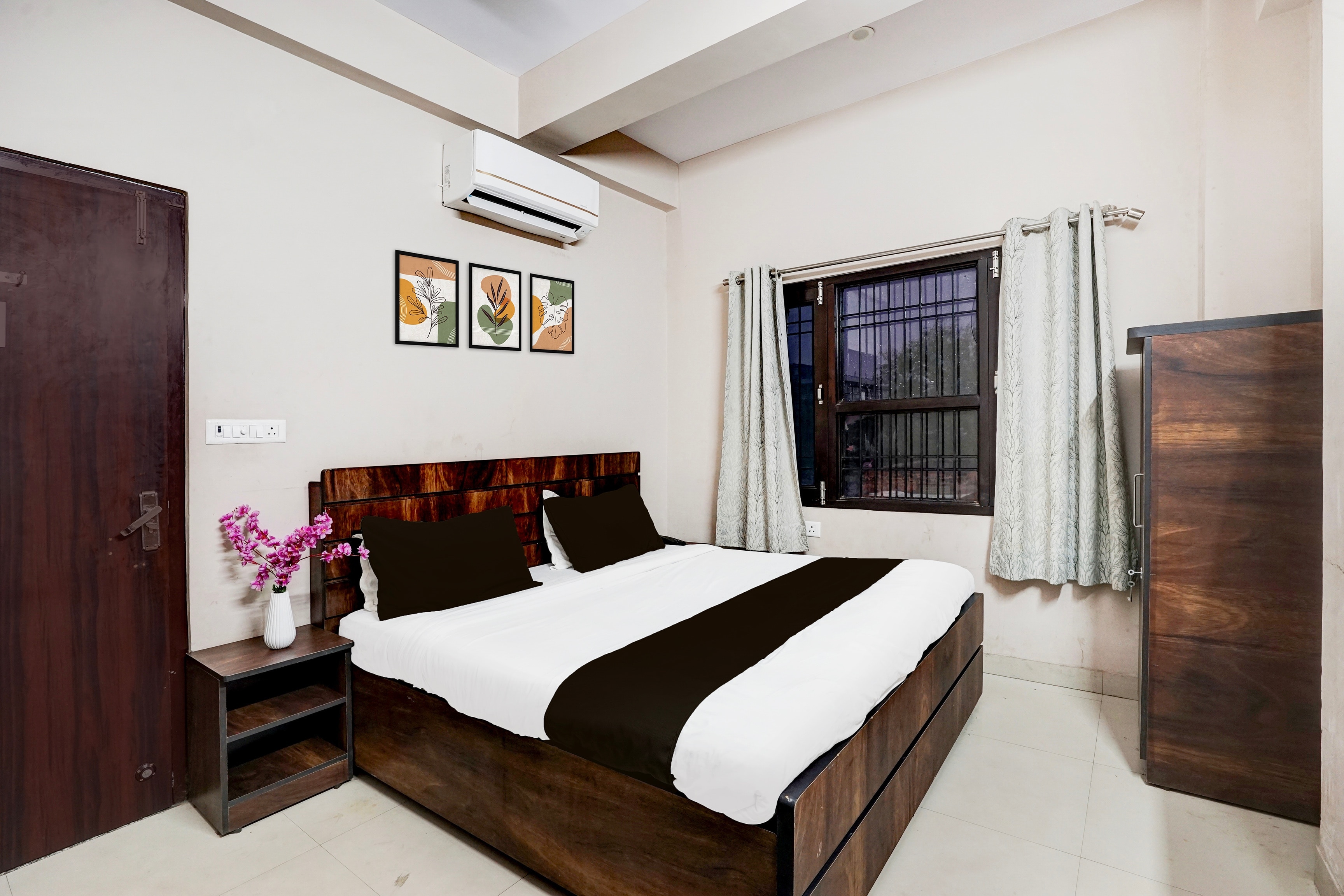 Hotel O Haldi Ghati Gate Formerly Hotel Lilla Paradise - Tap to explore photos