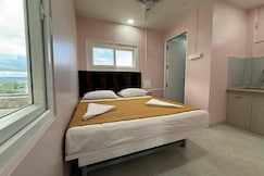 C-Top Single Room-2, Kolhapur