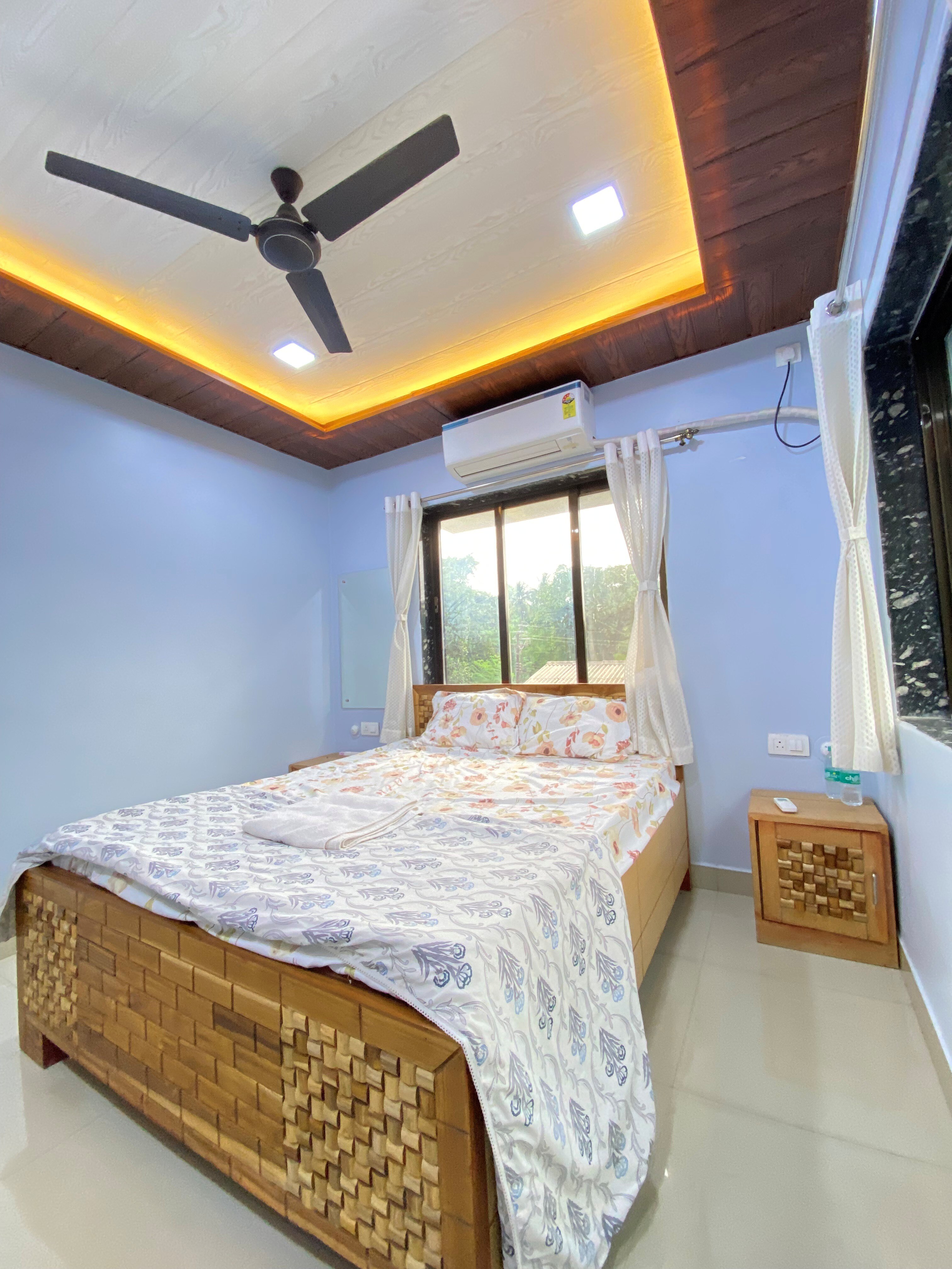Sai Krupa Lodging - Tap to explore photos