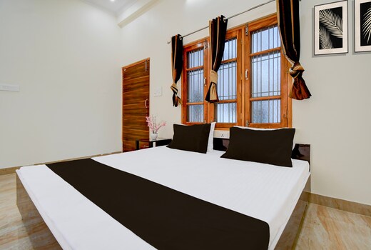 Hotel O SRV In