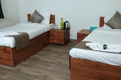 Sage Goldan Spring INSTA STAY SOLUTIONS, Bhopal