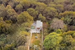 Private Cabin with Pool Lawn Sheesham Lane, Delhi