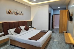 FabHotel Suraj Palace, Indore