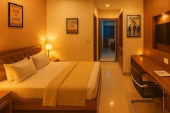 Hotel Golden Aura, Narnaul