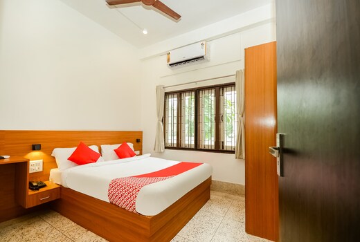 Hotel O Hill View Residency near ACA Stadium