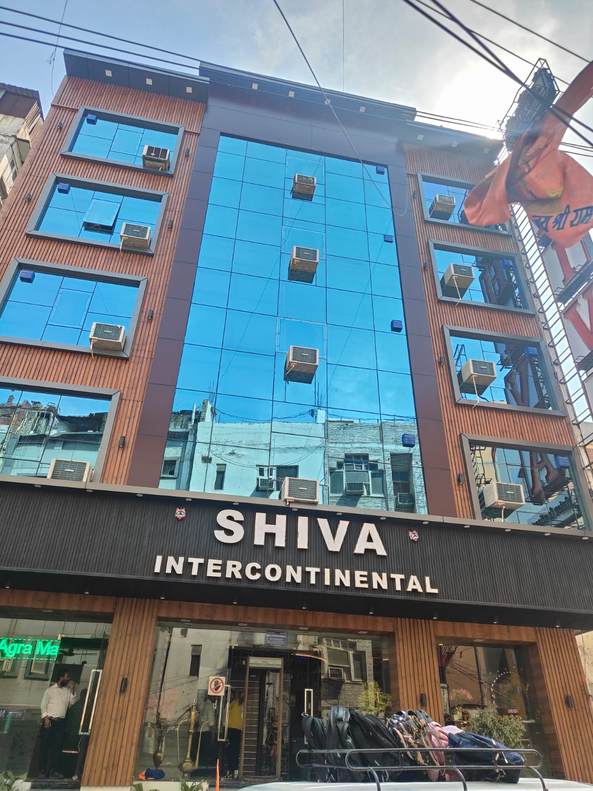 Hotel Shiva Intercontinental - Tap to explore photos