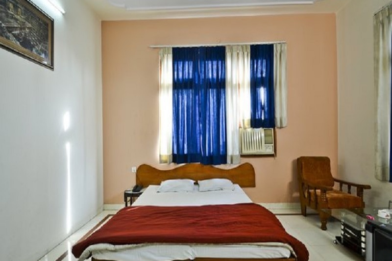 Amrapali Hotel and Resorts - Tap to explore photos