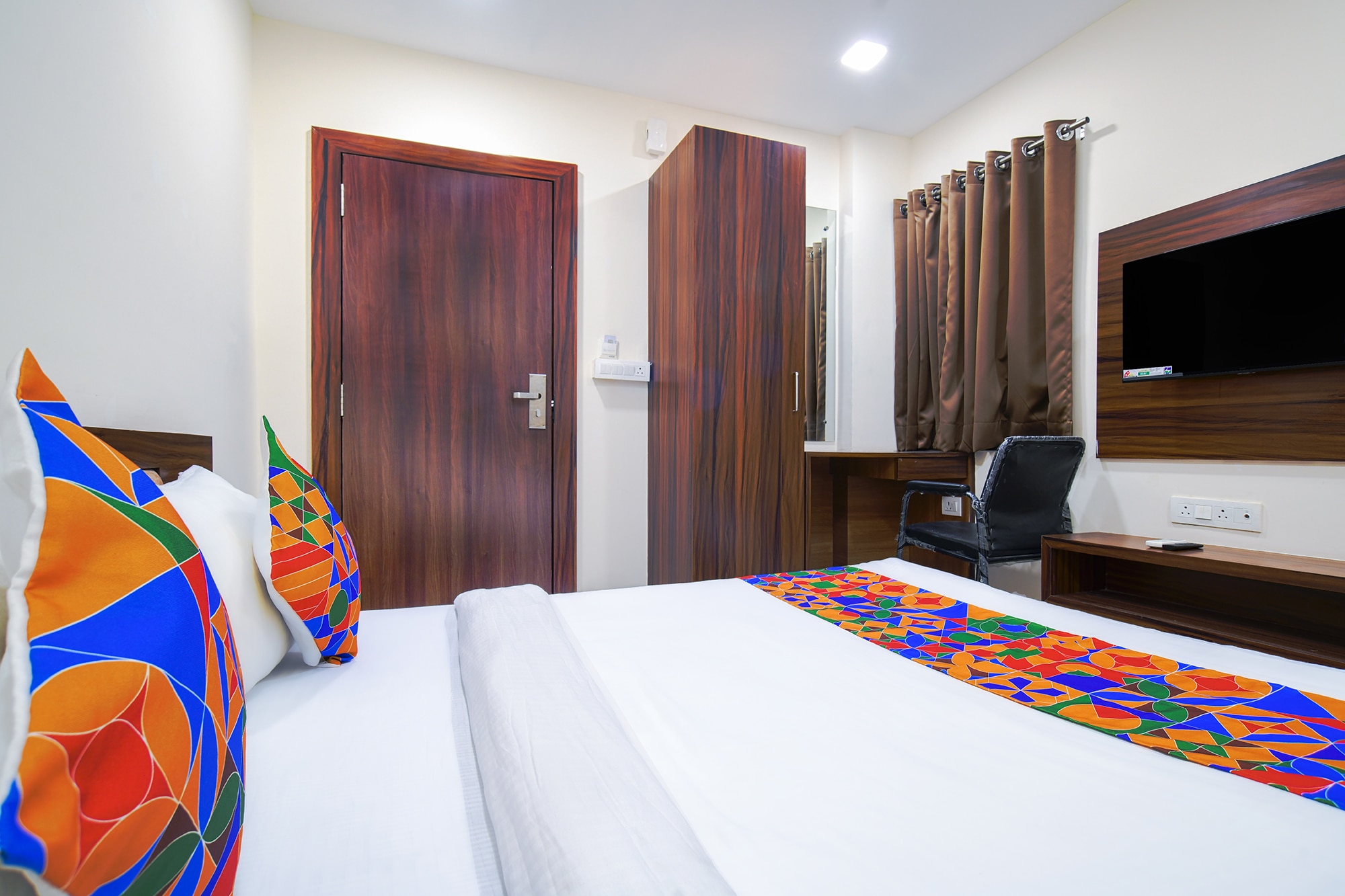 FabHotel J Palace Indore - Tap to explore photos