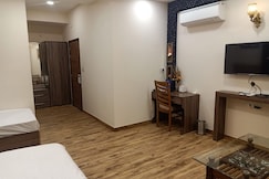 Hotel P1 The Comfort Zone, Jalandhar