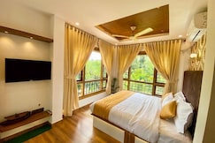 Galaxy International Inn, Valparai