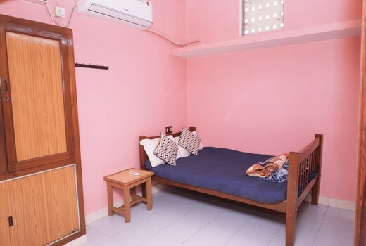 Pondy Breeze