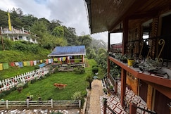 Satrangi Homestay Lamahatta, Darjeeling