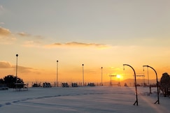 Hawk Eye Resort, Tikar