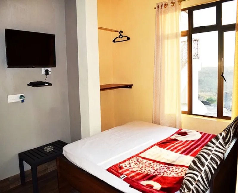 7 sister falls view Homestay - Tap to explore photos