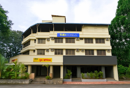 FabHotel Guru Heritage
