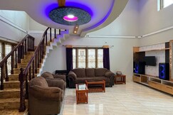 The Cozy Nest Cottages, Ooty